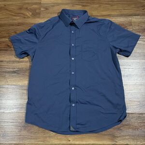 UNTUCKit Slim Fit Short Sleeve Button Down Blue Shirt Nylon Men's Size Large